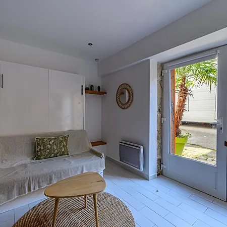 Proche Centre Apartment